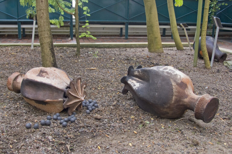 Lapsi ja aikuinen punasaven mustasavustuskurssi